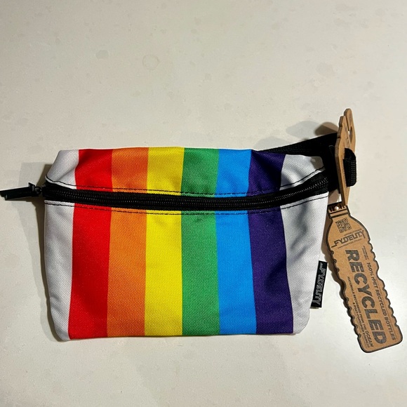 fydelity Other - FYDELITY Fanny Pack Women Men Cute Crossbody Sling Belt Bag Waist Pack
